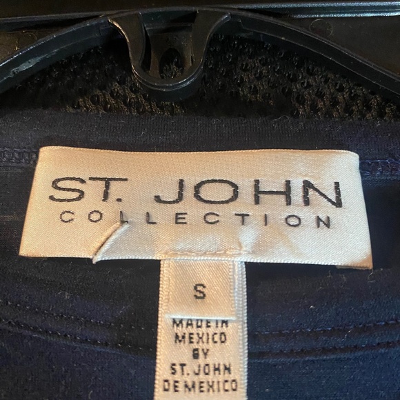 St. John Embellished Logo T Shirt. - Picture 3 of 4